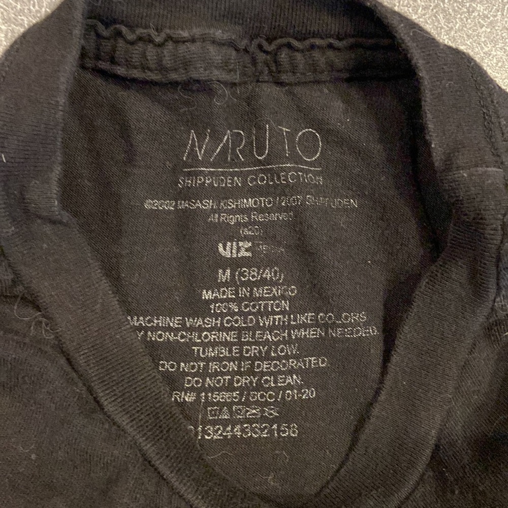 Naruto Uzumaki anime t-shirt (med) - Picture 2 of 4